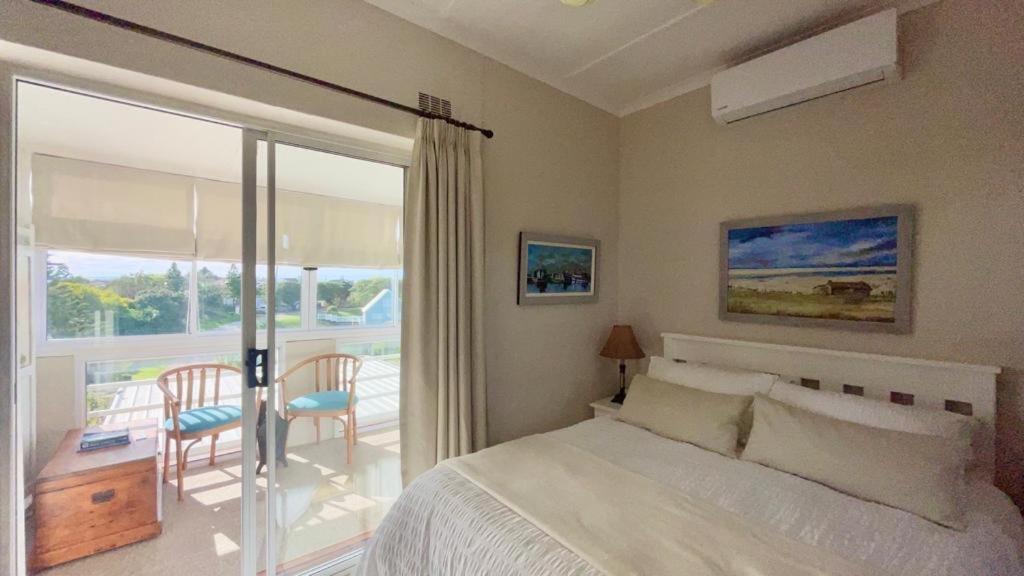 House On The Hill Paradise Beach ジェフリーズ・ベイ エクステリア 写真